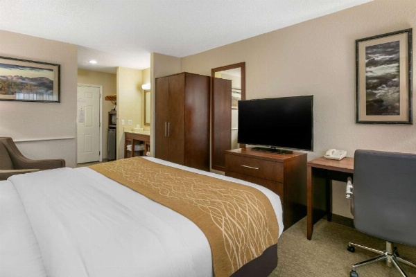 Comfort Inn Worland Hwy 16 to Yellowstone image 18