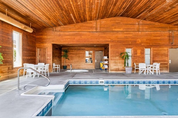 Comfort Inn Worland Hwy 16 to Yellowstone image 27